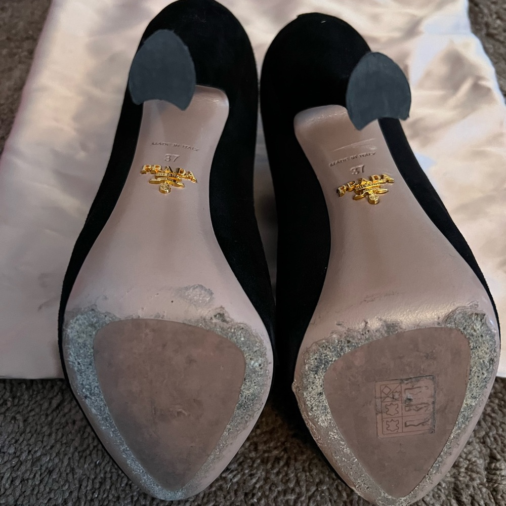Prada heels - Picture 5 of 8
